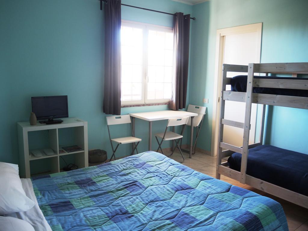 Le Ninfe Bed And Breakfast Anzio Bagian luar foto